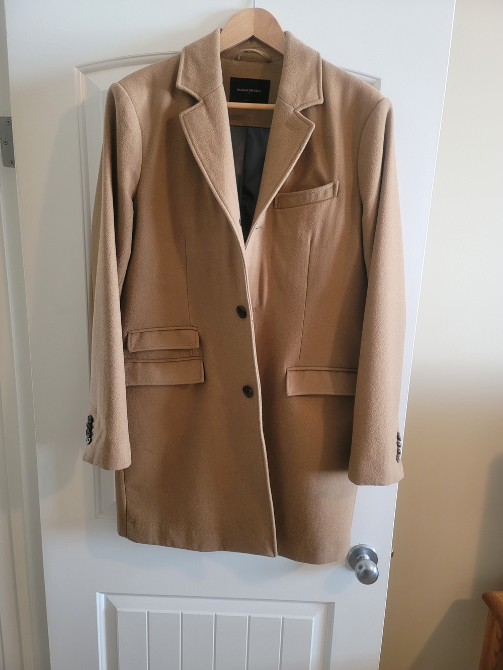 Mens Banana Republic slim fit camel Coat M